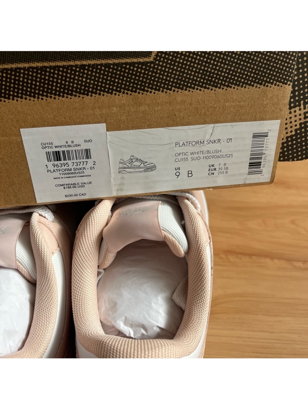 Coach Platform Sneaker
Women 9.0 US - Picture 14 of 14